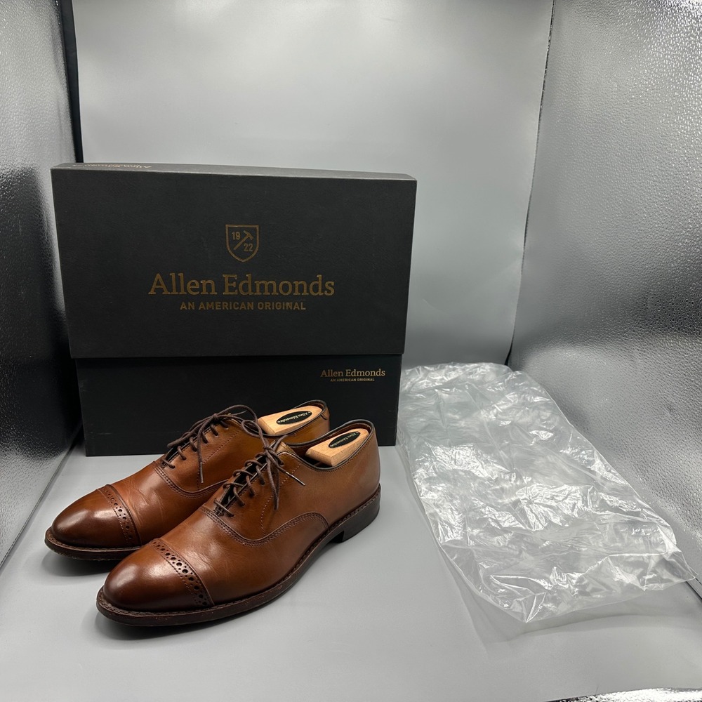 Allen Edmonds Fifth Avenue Mens 8 Brown Leather Cap Toe Brogue Oxford Shoes 5735